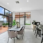 Home Peninsula Living In This Grand Family